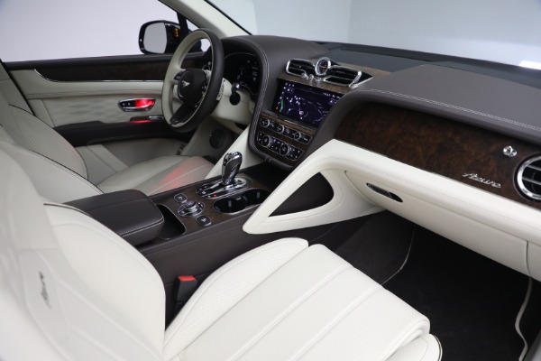 Used 2024 Bentley Bentayga EWB Azure V8 for sale $239,900 at Bugatti of Greenwich in Greenwich CT 06830 25