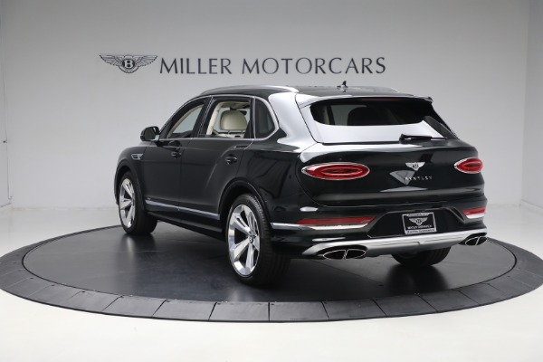 Used 2024 Bentley Bentayga EWB Azure V8 for sale $239,900 at Bugatti of Greenwich in Greenwich CT 06830 5
