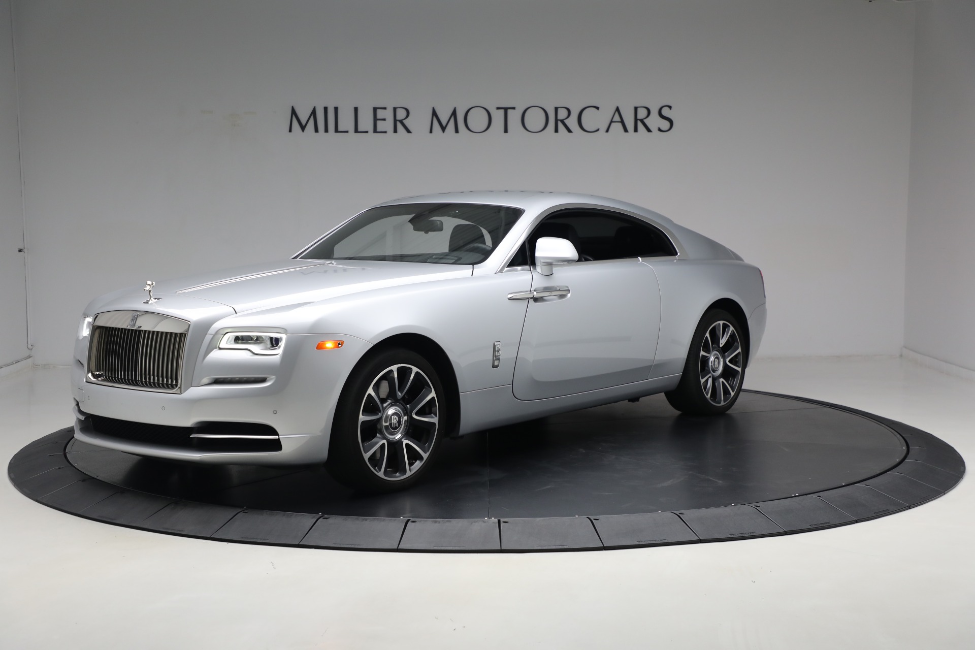 Used 2017 Rolls-Royce Wraith for sale Sold at Bugatti of Greenwich in Greenwich CT 06830 1