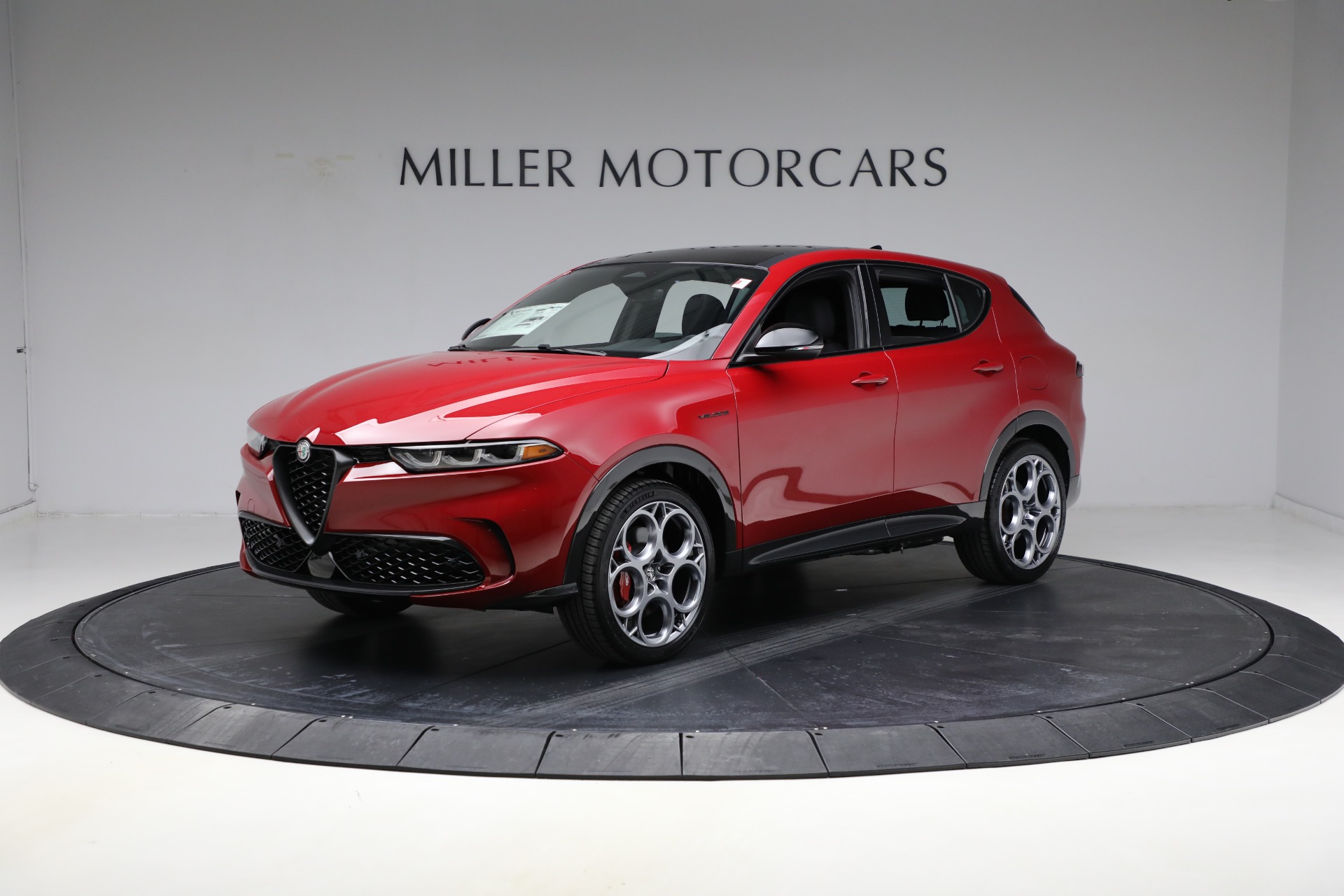 New 2024 Alfa Romeo Tonale Veloce for sale Sold at Bugatti of Greenwich in Greenwich CT 06830 1