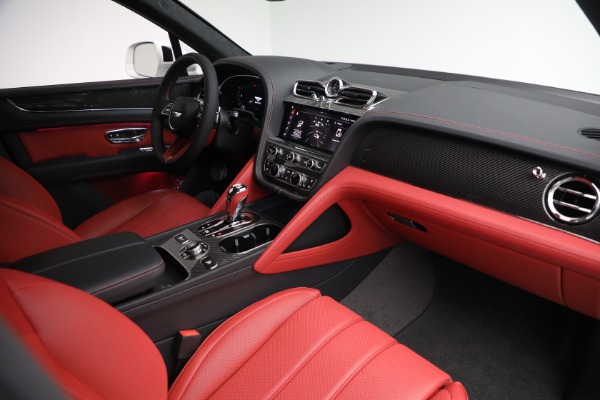 New 2025 Bentley Bentayga V8 for sale Sold at Bugatti of Greenwich in Greenwich CT 06830 20