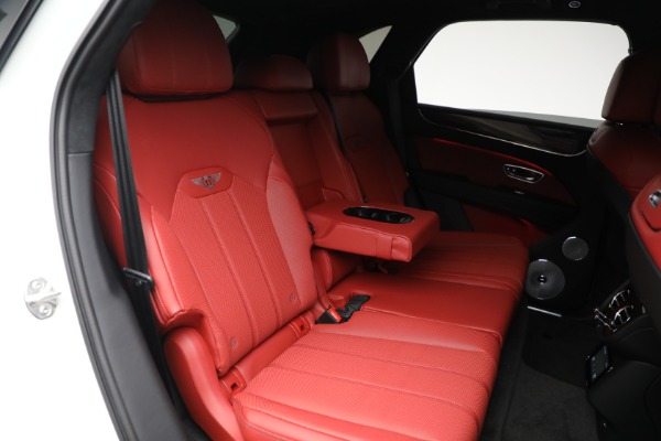 New 2025 Bentley Bentayga V8 for sale Sold at Bugatti of Greenwich in Greenwich CT 06830 25