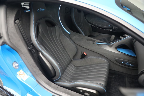 Used 2021 Bugatti Chiron Pur Sport for sale Call for price at Bugatti of Greenwich in Greenwich CT 06830 21
