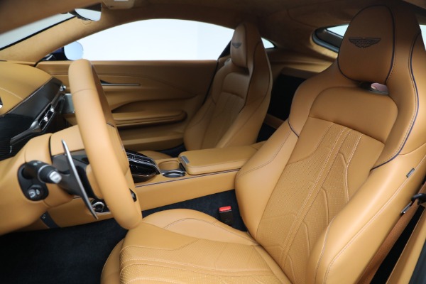 New 2025 Aston Martin Vantage for sale $243,200 at Bugatti of Greenwich in Greenwich CT 06830 15