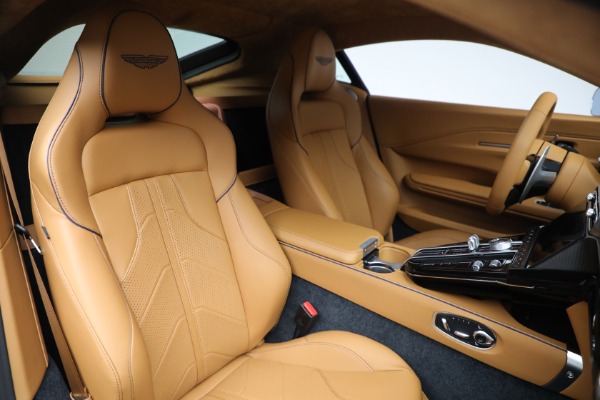 New 2025 Aston Martin Vantage for sale $243,200 at Bugatti of Greenwich in Greenwich CT 06830 22