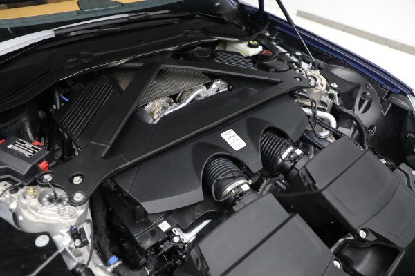 New 2025 Aston Martin Vantage for sale $243,200 at Bugatti of Greenwich in Greenwich CT 06830 25