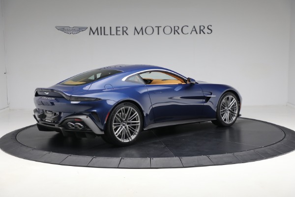 New 2025 Aston Martin Vantage for sale $243,200 at Bugatti of Greenwich in Greenwich CT 06830 7