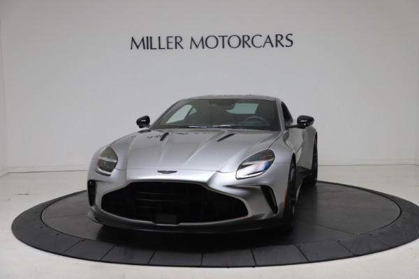 New 2025 Aston Martin Vantage for sale $243,000 at Bugatti of Greenwich in Greenwich CT 06830 12