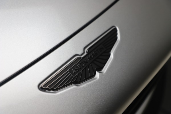 New 2025 Aston Martin Vantage for sale $243,000 at Bugatti of Greenwich in Greenwich CT 06830 26