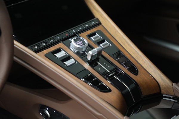Used 2025 Aston Martin DB12 V8 for sale $245,900 at Bugatti of Greenwich in Greenwich CT 06830 18