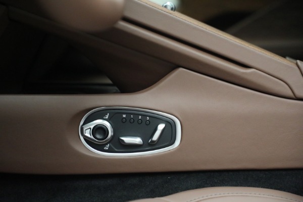 Used 2025 Aston Martin DB12 V8 for sale $245,900 at Bugatti of Greenwich in Greenwich CT 06830 21