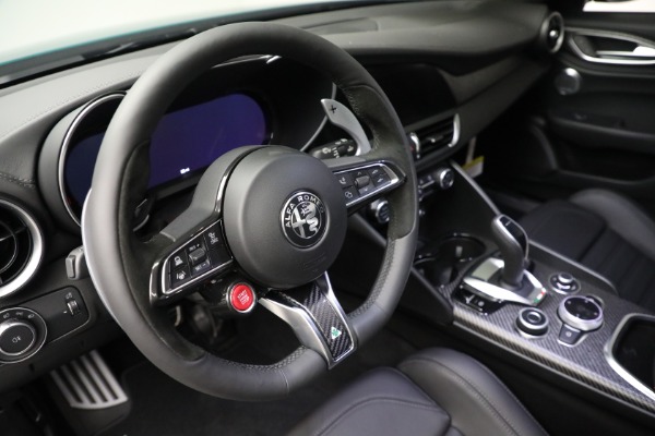 New 2024 Alfa Romeo Giulia Quadrifoglio for sale Sold at Bugatti of Greenwich in Greenwich CT 06830 9