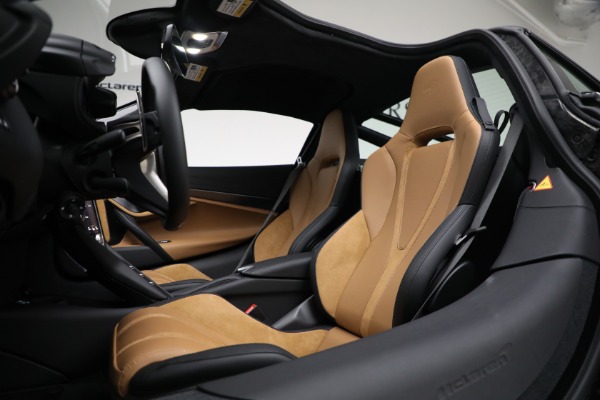 New 2025 McLaren 750S TechLux for sale Sold at Bugatti of Greenwich in Greenwich CT 06830 21