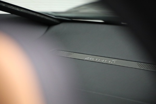New 2025 McLaren 750S TechLux for sale Sold at Bugatti of Greenwich in Greenwich CT 06830 27
