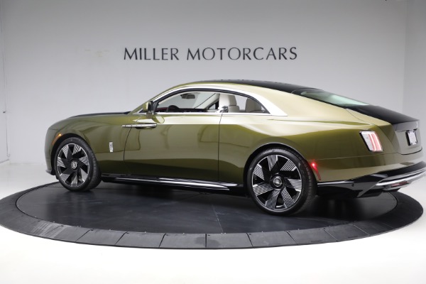 Used 2025 Rolls-Royce Spectre for sale $409,900 at Bugatti of Greenwich in Greenwich CT 06830 6