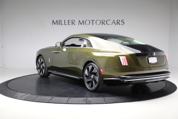 Used 2025 Rolls-Royce Spectre for sale $409,900 at Bugatti of Greenwich in Greenwich CT 06830 7