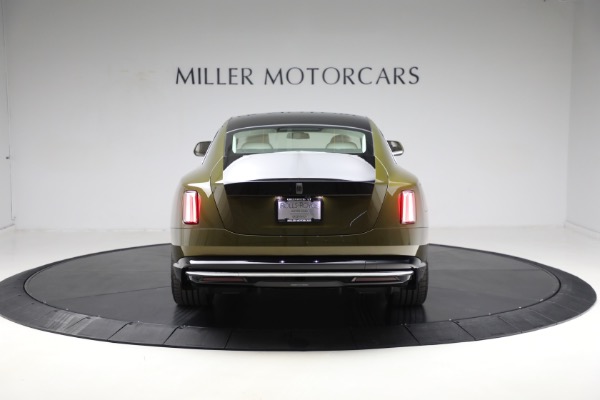 Used 2025 Rolls-Royce Spectre for sale $409,900 at Bugatti of Greenwich in Greenwich CT 06830 8