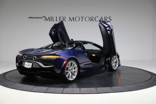 New 2025 McLaren Artura Spider TechLux for sale $327,158 at Bugatti of Greenwich in Greenwich CT 06830 18