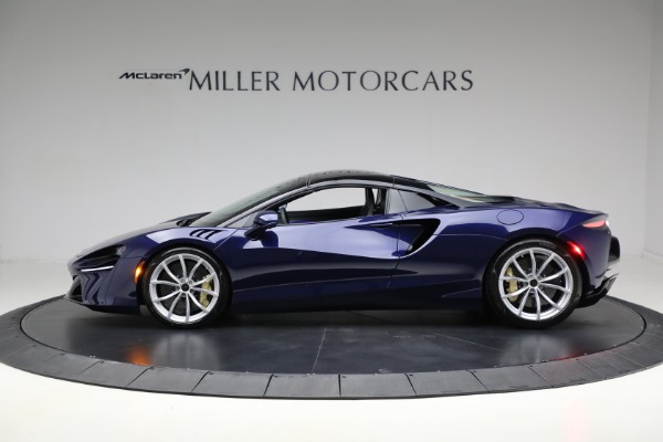 New 2025 McLaren Artura Spider TechLux for sale $327,158 at Bugatti of Greenwich in Greenwich CT 06830 23