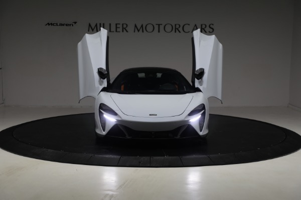 New 2025 McLaren Artura Spider TechLux for sale Sold at Bugatti of Greenwich in Greenwich CT 06830 13