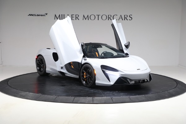 New 2025 McLaren Artura Spider TechLux for sale Sold at Bugatti of Greenwich in Greenwich CT 06830 22