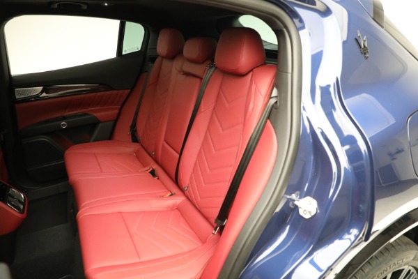 New 2025 Maserati Grecale Modena for sale Sold at Bugatti of Greenwich in Greenwich CT 06830 17