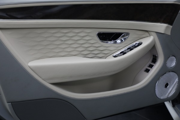 Used 2025 Bentley Continental GT Speed for sale $285,900 at Bugatti of Greenwich in Greenwich CT 06830 19