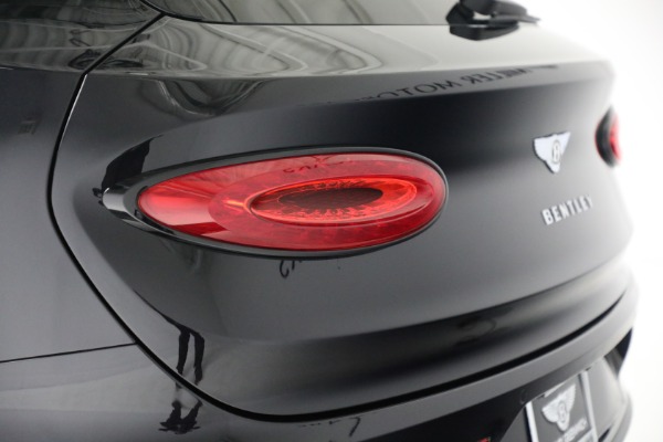 New 2025 Bentley Bentayga V8 for sale $228,900 at Bugatti of Greenwich in Greenwich CT 06830 17