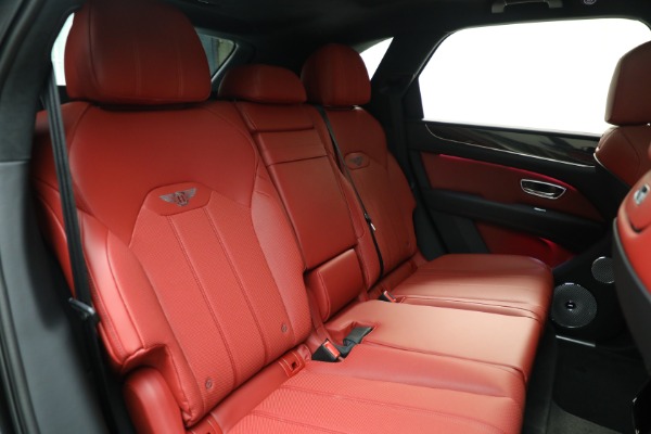 New 2025 Bentley Bentayga V8 for sale $228,900 at Bugatti of Greenwich in Greenwich CT 06830 28