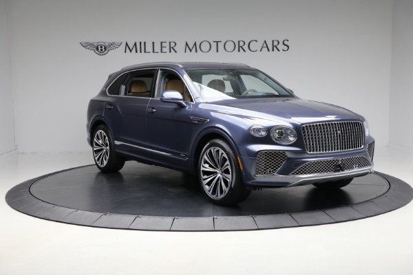 Used 2025 Bentley Bentayga EWB Azure V8 for sale $239,900 at Bugatti of Greenwich in Greenwich CT 06830 11