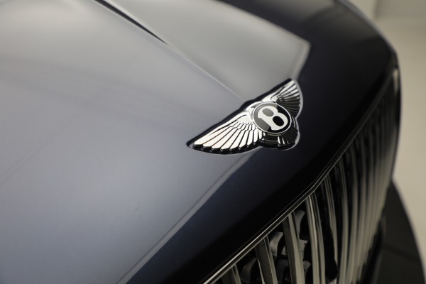 Used 2025 Bentley Bentayga EWB Azure V8 for sale $239,900 at Bugatti of Greenwich in Greenwich CT 06830 14
