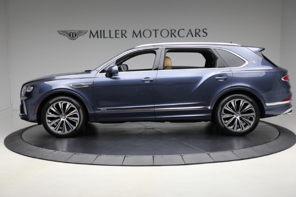 Used 2025 Bentley Bentayga EWB Azure V8 for sale $239,900 at Bugatti of Greenwich in Greenwich CT 06830 3