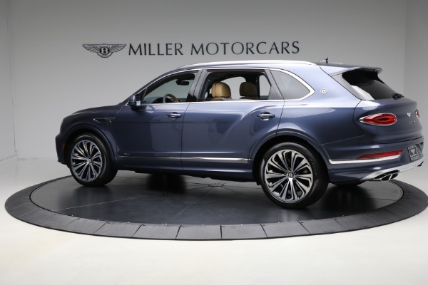 Used 2025 Bentley Bentayga EWB Azure V8 for sale $239,900 at Bugatti of Greenwich in Greenwich CT 06830 4