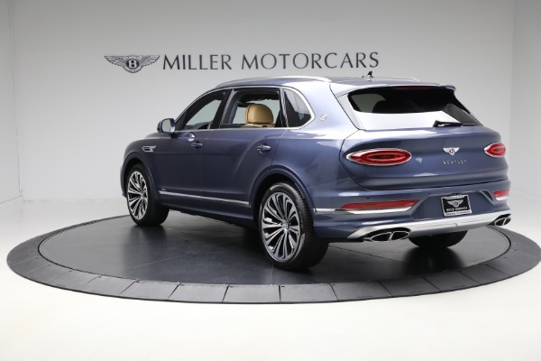 Used 2025 Bentley Bentayga EWB Azure V8 for sale $239,900 at Bugatti of Greenwich in Greenwich CT 06830 5