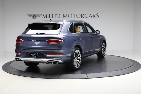 Used 2025 Bentley Bentayga EWB Azure V8 for sale $239,900 at Bugatti of Greenwich in Greenwich CT 06830 7