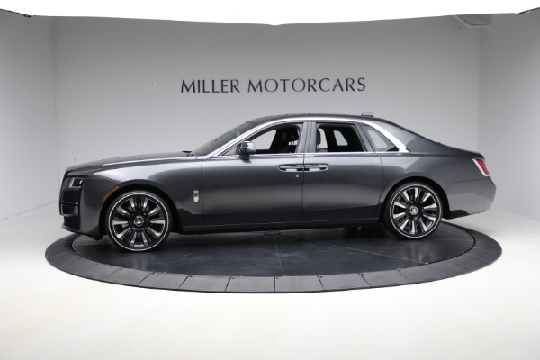 Used 2024 Rolls-Royce Ghost for sale $299,900 at Bugatti of Greenwich in Greenwich CT 06830 3