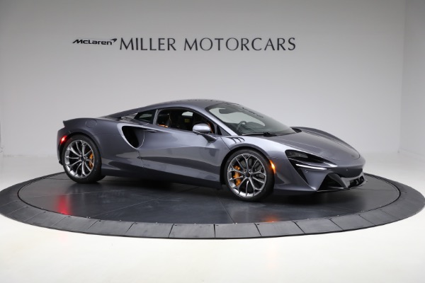 Used 2025 McLaren Artura Vision for sale $292,398 at Bugatti of Greenwich in Greenwich CT 06830 10