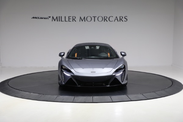 Used 2025 McLaren Artura Vision for sale $292,398 at Bugatti of Greenwich in Greenwich CT 06830 12