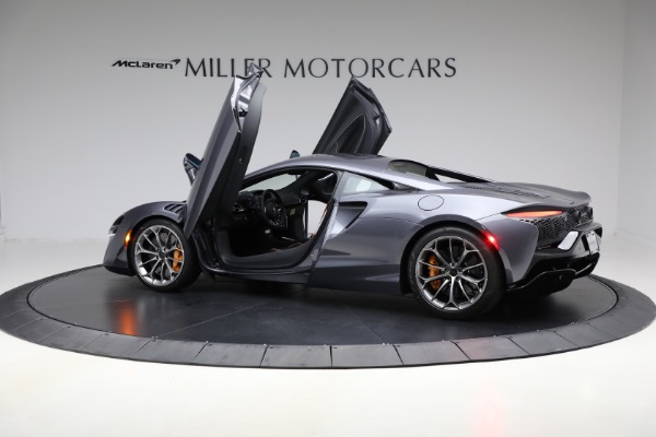 New 2025 McLaren Artura Vision for sale $292,398 at Bugatti of Greenwich in Greenwich CT 06830 17