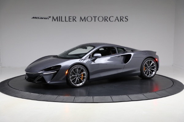 Used 2025 McLaren Artura Vision for sale $292,398 at Bugatti of Greenwich in Greenwich CT 06830 2