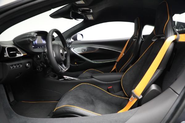 New 2025 McLaren Artura Vision for sale $292,398 at Bugatti of Greenwich in Greenwich CT 06830 21