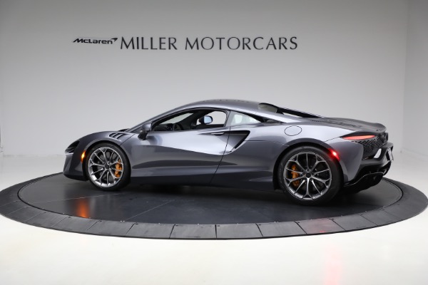 Used 2025 McLaren Artura Vision for sale $292,398 at Bugatti of Greenwich in Greenwich CT 06830 4