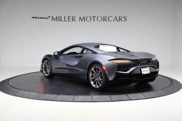 Used 2025 McLaren Artura Vision for sale $292,398 at Bugatti of Greenwich in Greenwich CT 06830 5