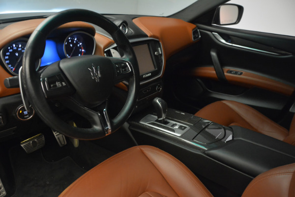 Used 2014 Maserati Ghibli S Q4 for sale Sold at Bugatti of Greenwich in Greenwich CT 06830 13