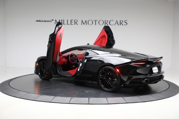 Used 2022 McLaren GT Luxe for sale $169,900 at Bugatti of Greenwich in Greenwich CT 06830 14