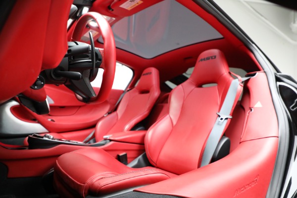 Used 2022 McLaren GT Luxe for sale $169,900 at Bugatti of Greenwich in Greenwich CT 06830 21