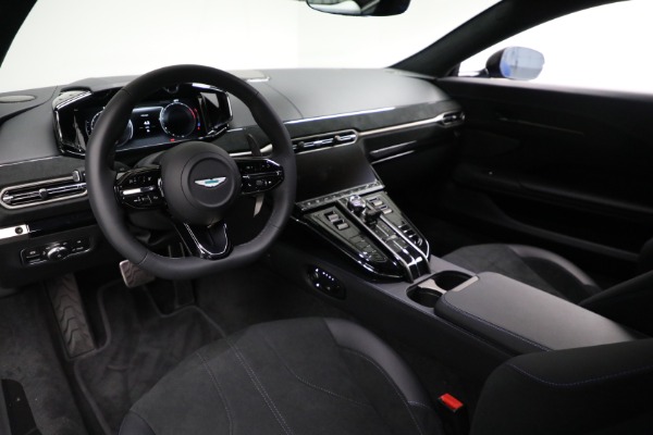 Used 2025 Aston Martin Vantage for sale $196,900 at Bugatti of Greenwich in Greenwich CT 06830 17