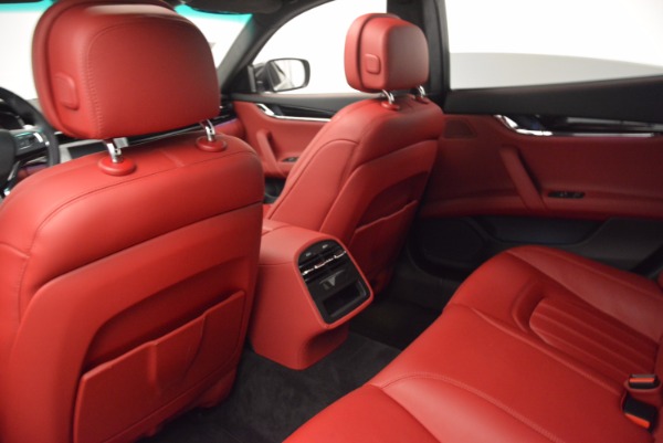 Used 2015 Maserati Quattroporte S Q4 for sale Sold at Bugatti of Greenwich in Greenwich CT 06830 19