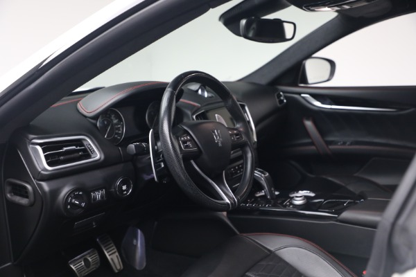 Used 2022 Maserati Ghibli Modena Q4 for sale Call for price at Bugatti of Greenwich in Greenwich CT 06830 14