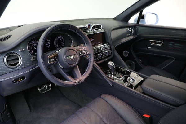 New 2025 Bentley Bentayga Azure V8 for sale $245,900 at Bugatti of Greenwich in Greenwich CT 06830 15